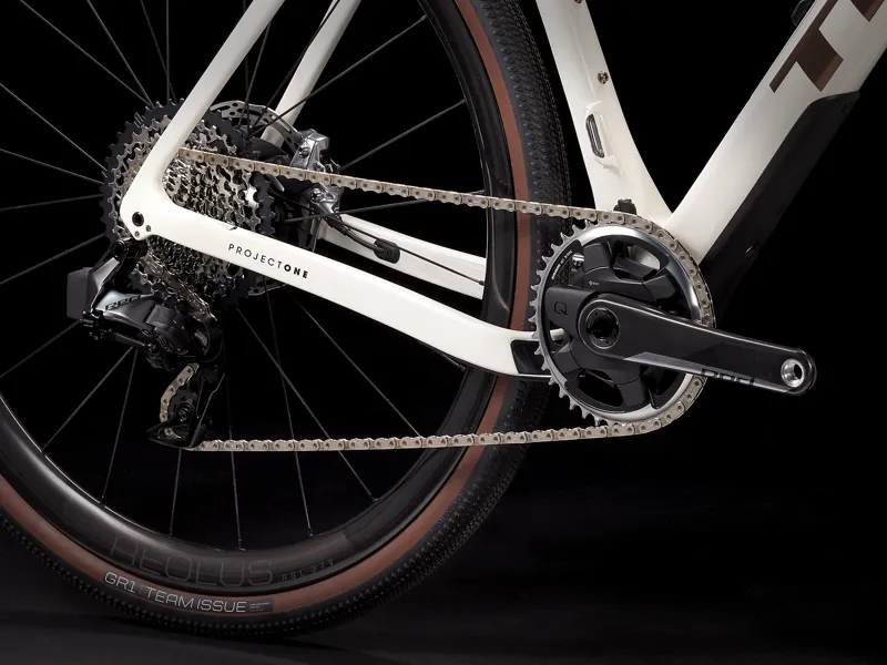 2023 Trek Checkpoint SLR 9 Etap Gravel Bike Era White and Emerald Iris-7